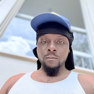 Meet your Posher, Darrius